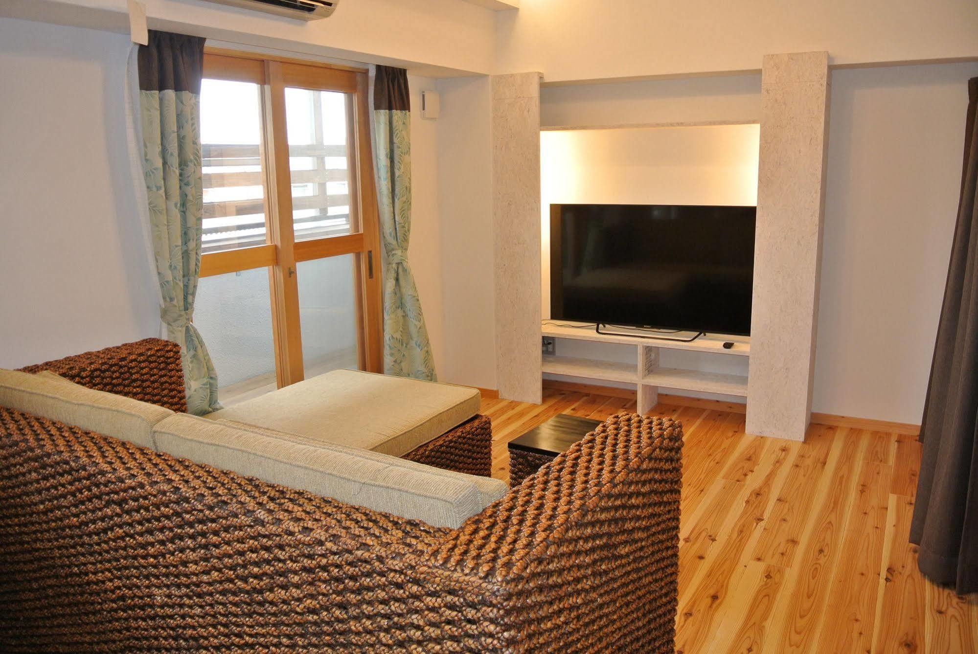 Backpackers Hotel Noosa Japan In Takatsuki Tonda Εξωτερικό φωτογραφία